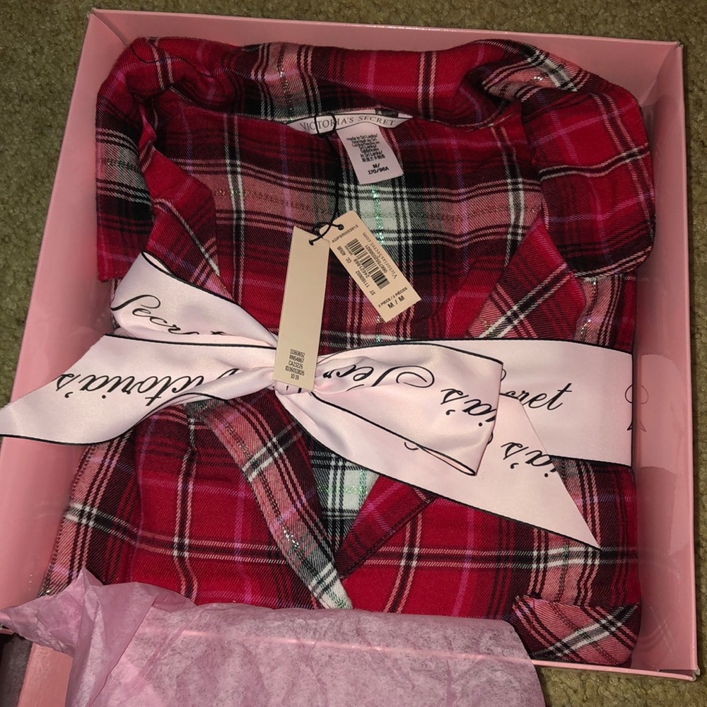 NIB Victoria Secret Pj set